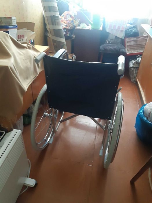 Инвалидная коляска