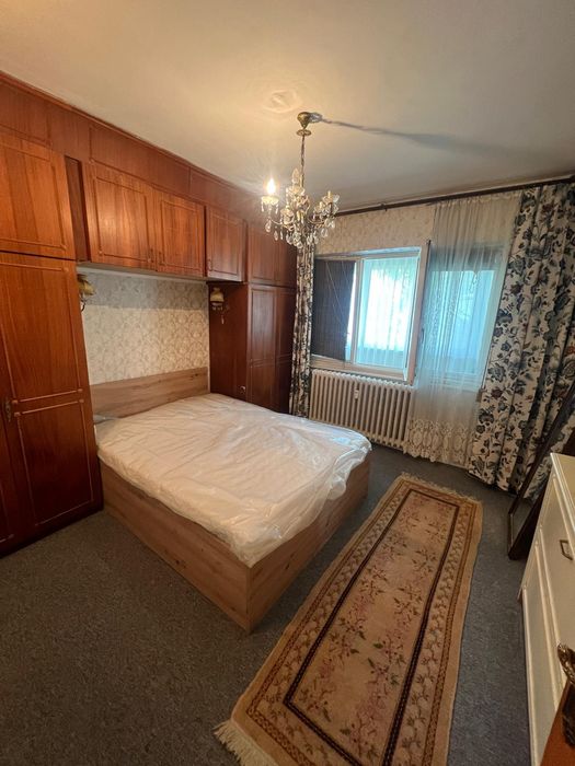 Kiseleff/Clucerului : Apartament 2 camere, decomandat !