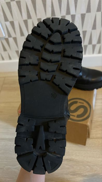 Зимние ботинки на девочку