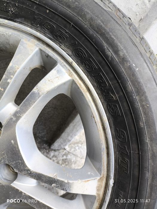 ПРОДАМ резину с диском