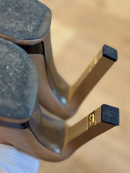 Оригинални обувки Chanel