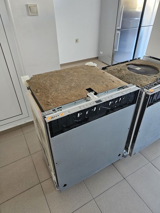 Съдомиялна за пълно вграждане NEFF