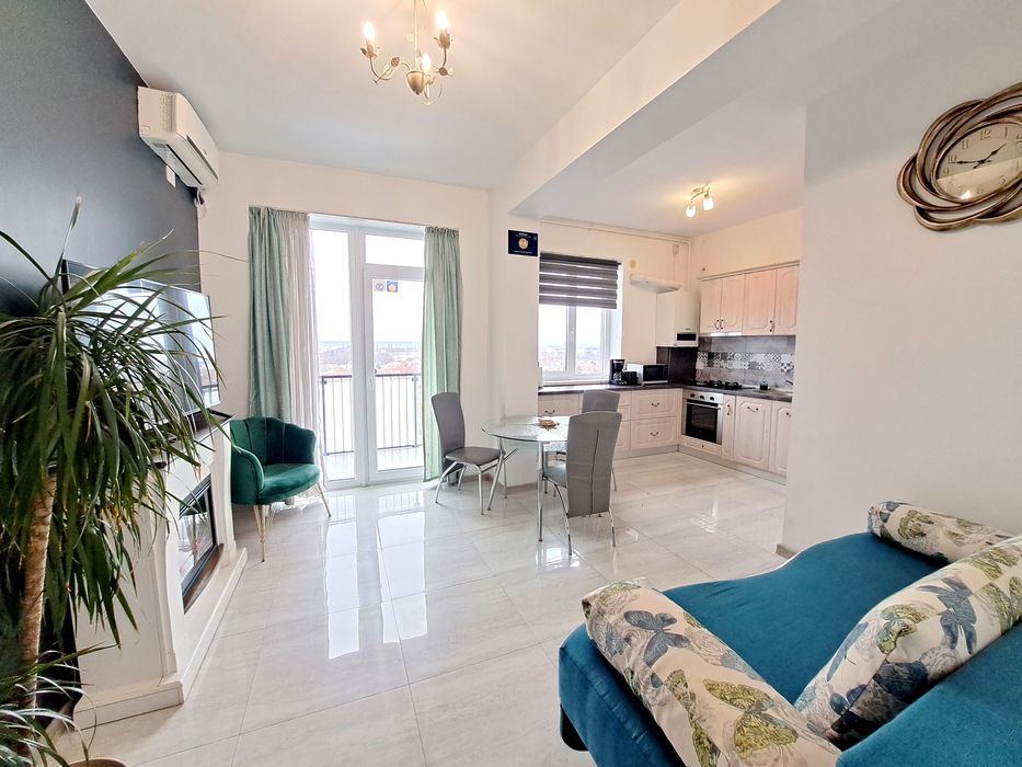 Cazare Carduri Vacantã Regim HotelierApart.LUX Central 2 Camere