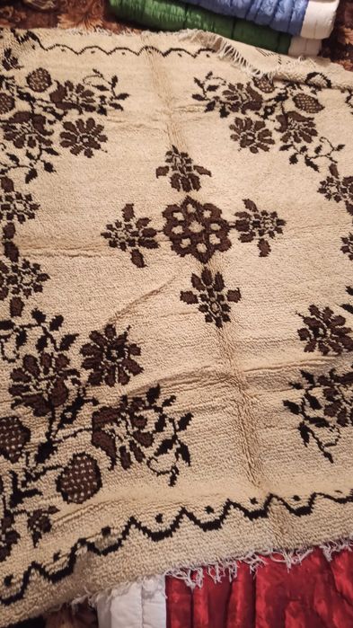 Ръчно тъкан китеник