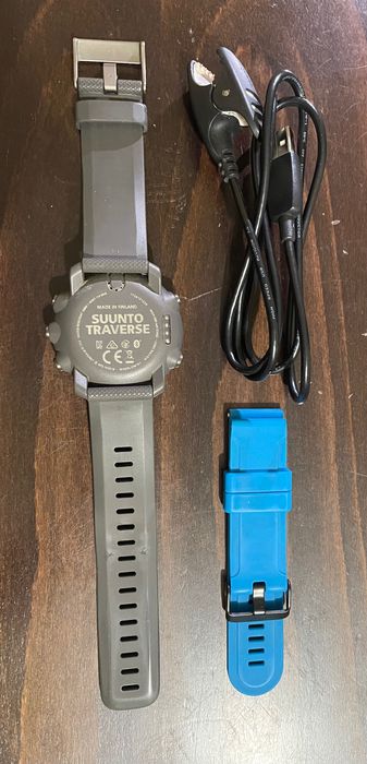 Часовник Suunto Traverse