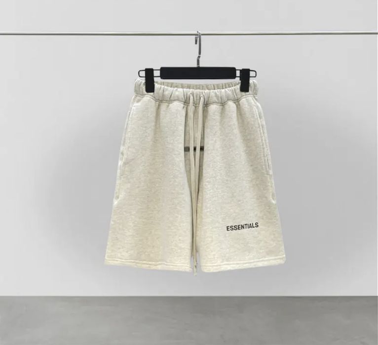 Pantaloni scurți Fear of God/Essentials 2023