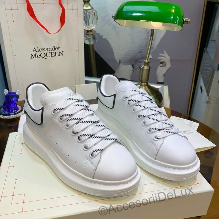 Alexander McQueen White/White Black Sneakers Full Box Verificare Colet