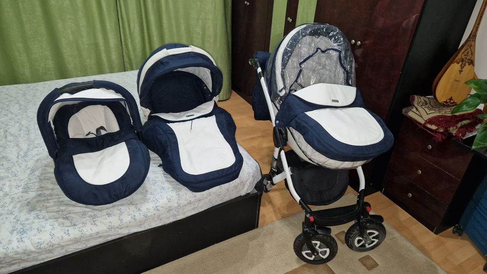 Детская коляска многофункциональная