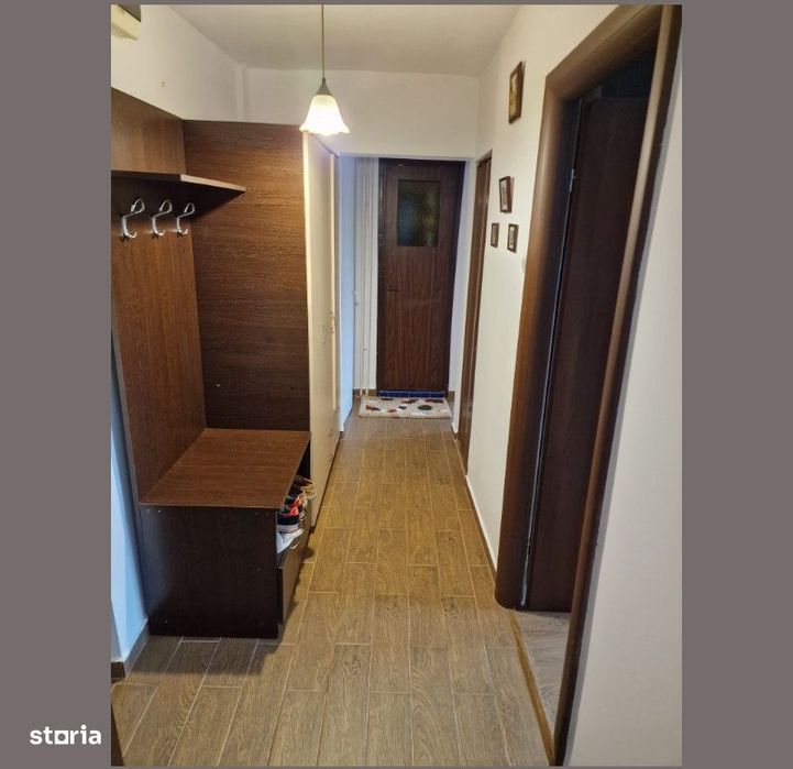 Apartament 2 camere Crangasi cu loc de parcare