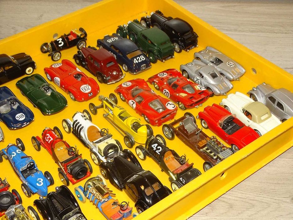 Old Timer 1:43 Brumm, Audi, Mercedes, Jaguar, редки модели