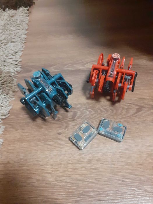 Бойни тарантули играчка