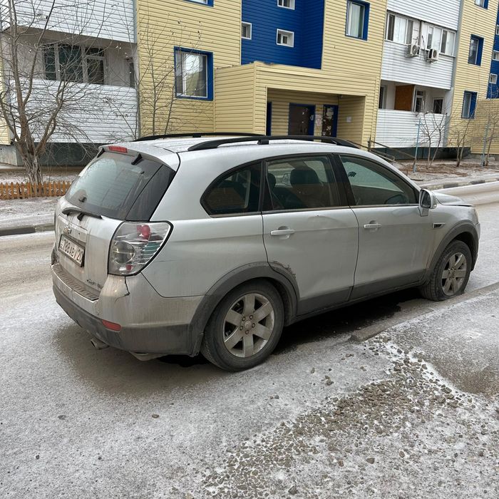 Машина шевролет каптива