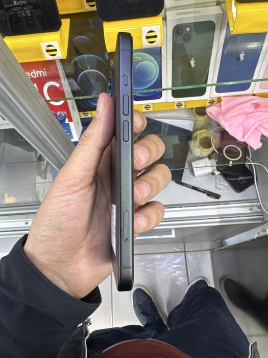 Сатылымда айфон 15