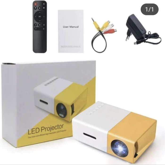 Мини преносим HD проектор Full HD 1080P нов с HDMI и USB връзка