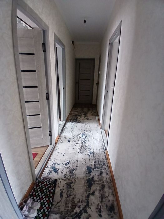 Uy sotiladi azadbawda