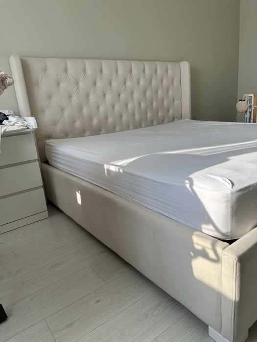 Продам кровать 200*200