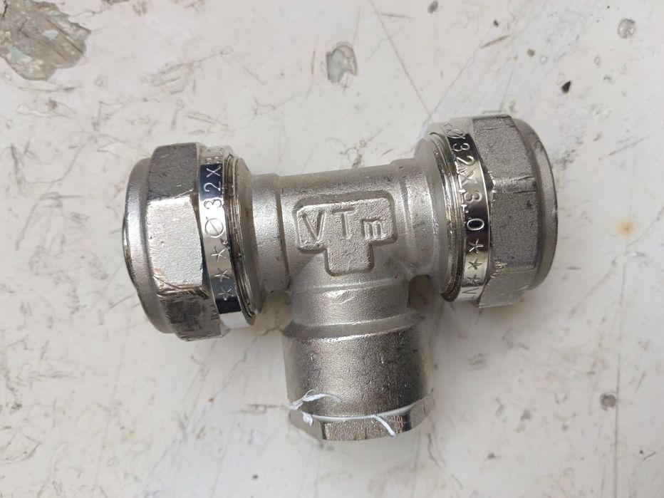 Продам тройник ...