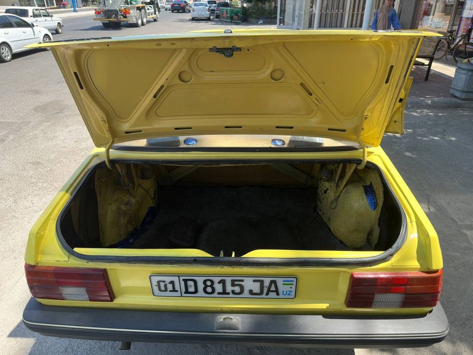 Продаю свою      OPEL ASKONA