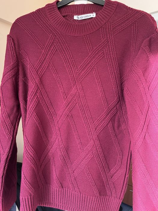 Pulovar dama nou nout!