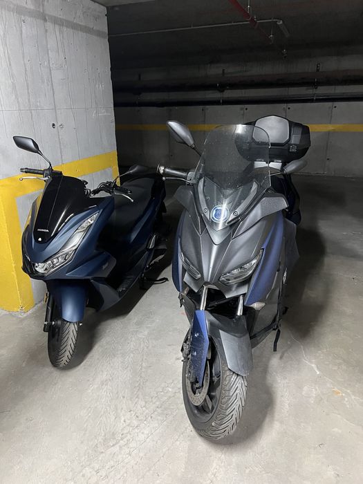 Yamaha X-Max 300