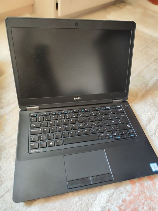 Около 50 лаптопа за части