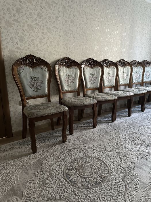 Стулья для гостиной