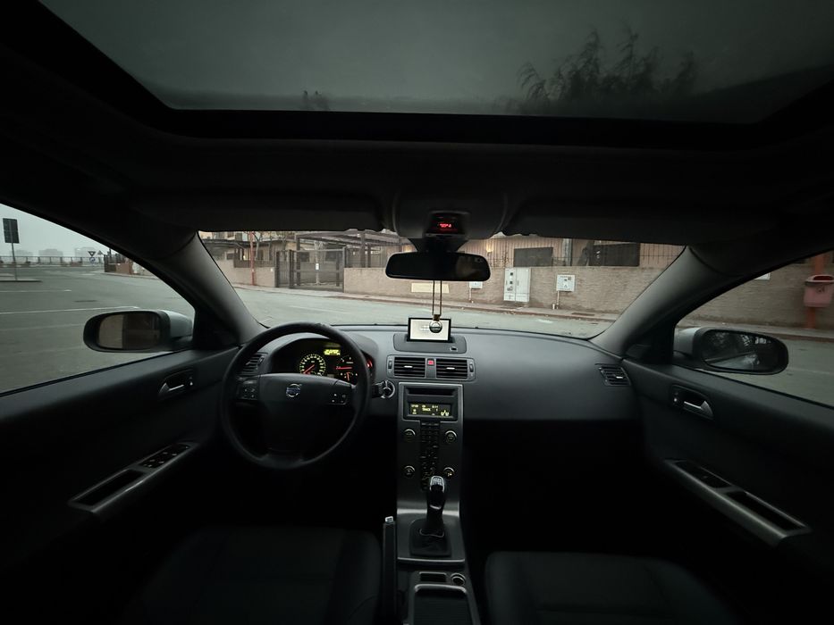 Volvo S40 2.0D trapa, navigatie