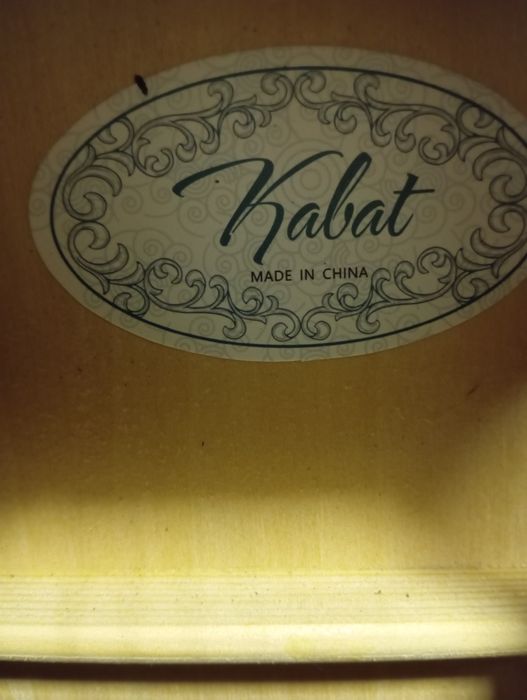 Гитара "Kabat" для новичков и полупрофи