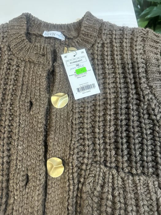 Нова жилетка/елек-20€