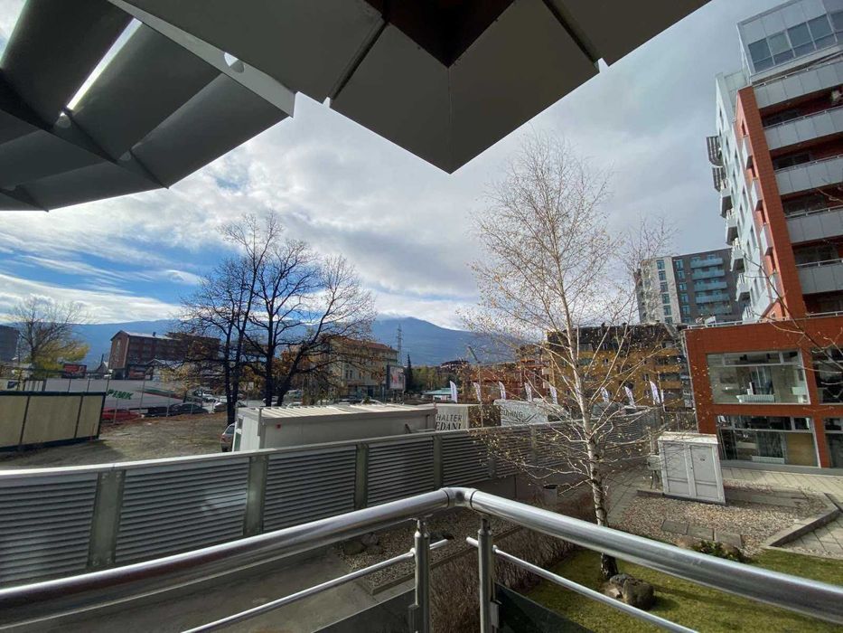 Продава се Двустаен апартамент в София, Борово - 62 кв.м за 1041 €/кв.м - Снимка #4