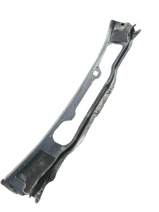 Ornament/Grila Parbriz Volvo V40 Hatchback 525, 526 2012 -> 31278103