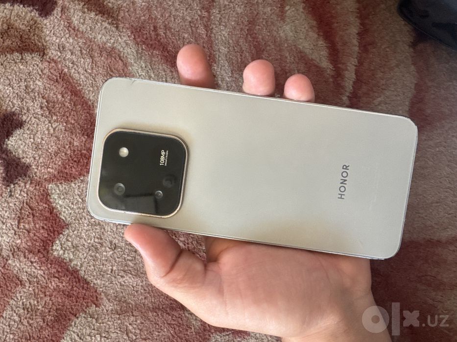 Honor X7D.