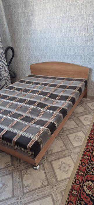 Кровать двухспальная