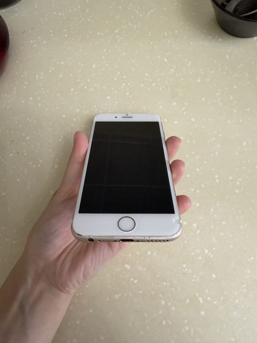 Iphone 6 в хорошем состояний