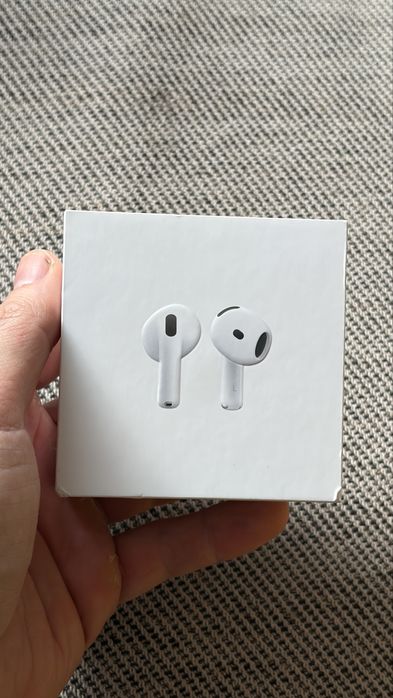 Apple AirPods 4 - ЧИСТО НОВИ