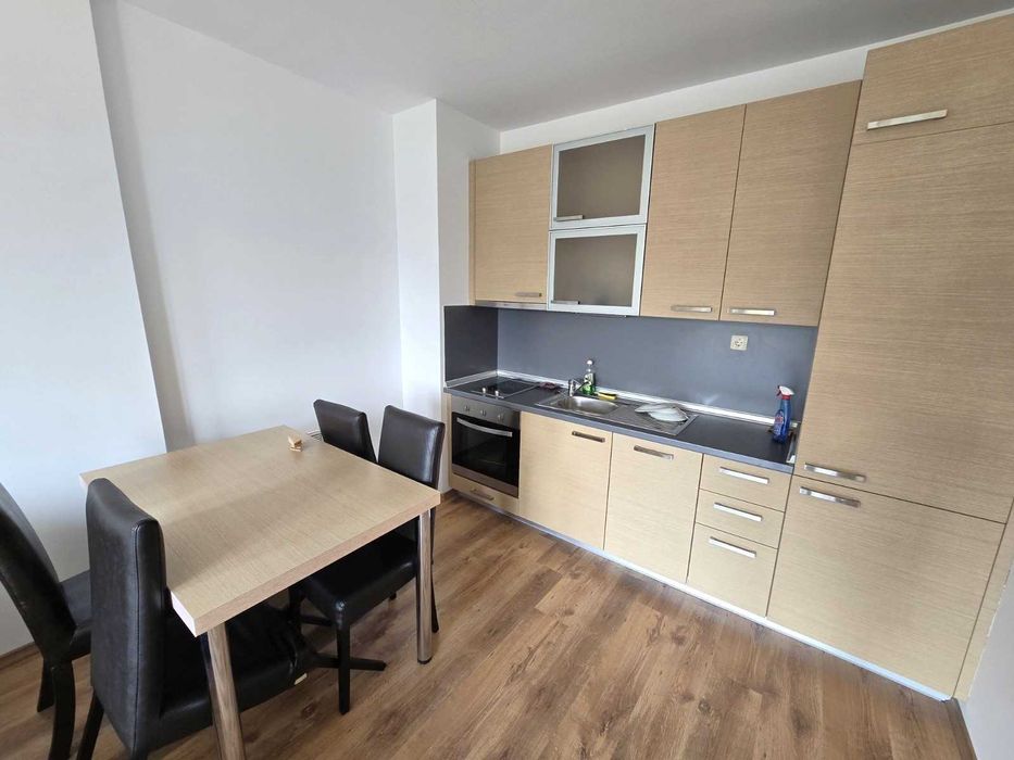 Двустаен апартамент с южно изложение и панорама Пирин за продажба в Банско