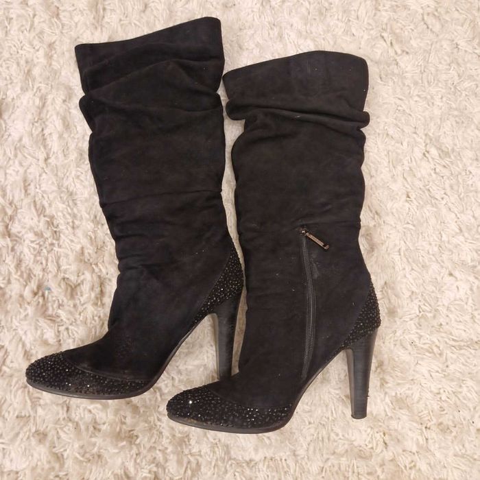 Сапоги зимние замшевые.