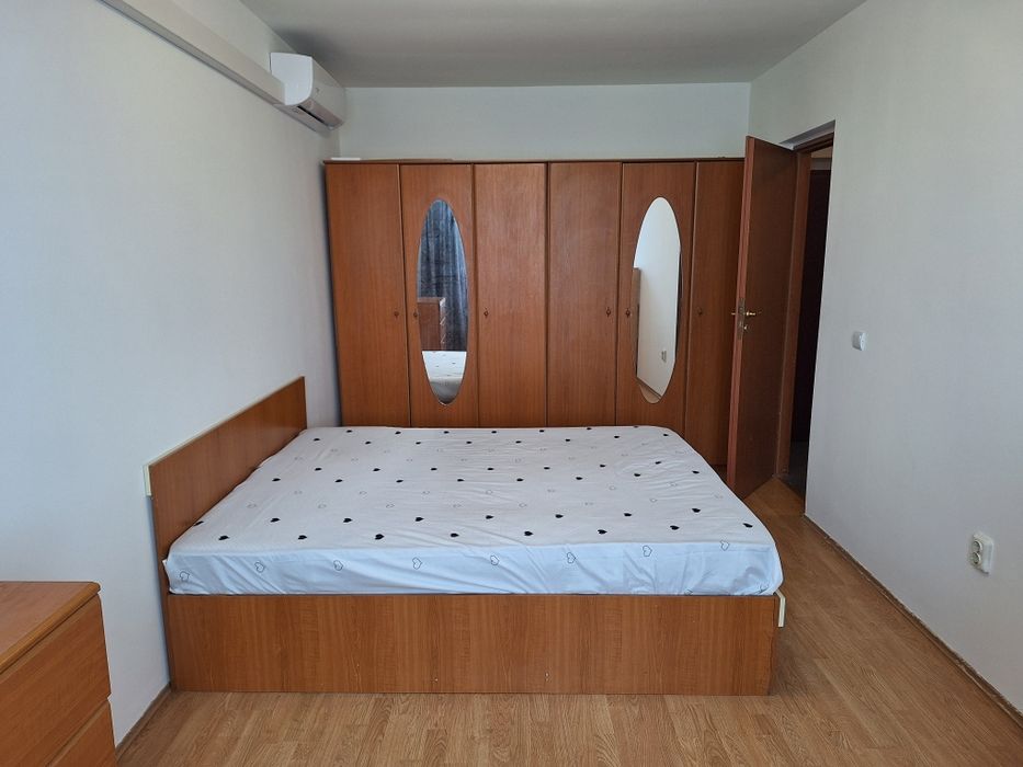 Apartament două camere zorilor