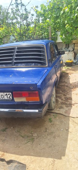 Продам машину ваз 2107