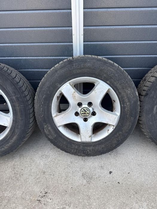 Jante Din Aliaj Cu Anvelope R17 5X120 Volkswagen Touareg / T5 2002 - 2013 7,5 J X17 H2 , Et53 7L6601025E