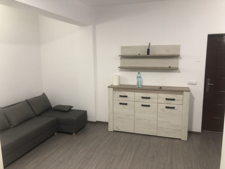 Închiriez apartament o camera zona Pronto