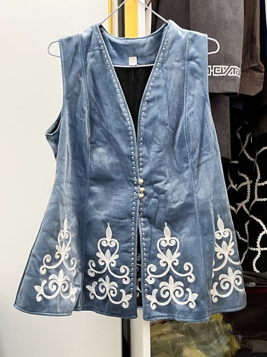 Продам желетки национальные