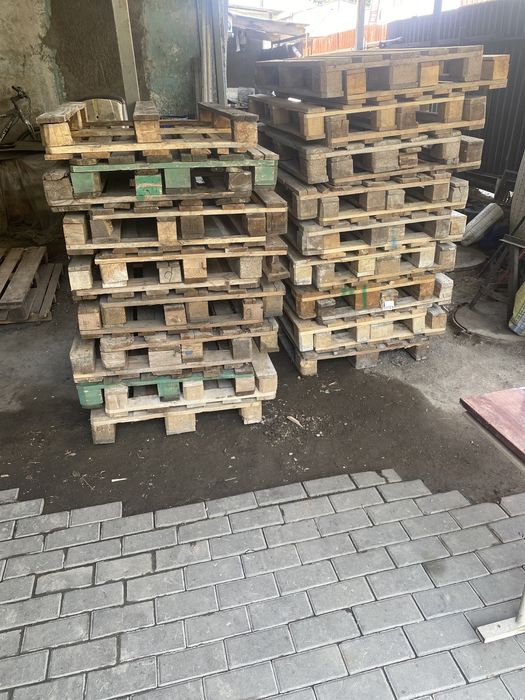 Поддоны / палеты