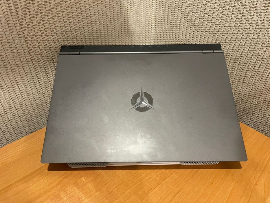 Ноутбук Lenovo legion 5