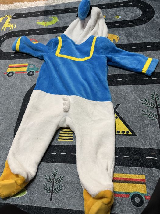 Оригинално бебешко костюмче 18м на Доналд Дък, Дисни