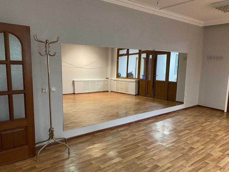 Сдам в аренду коммерческое помещение