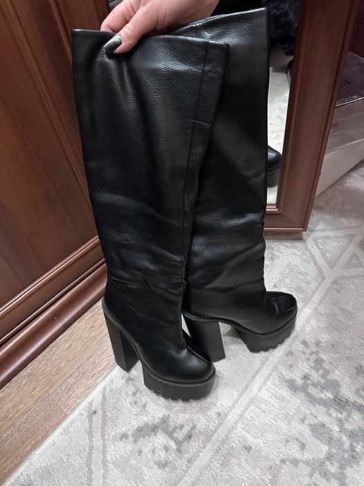 Продам сапоги женские