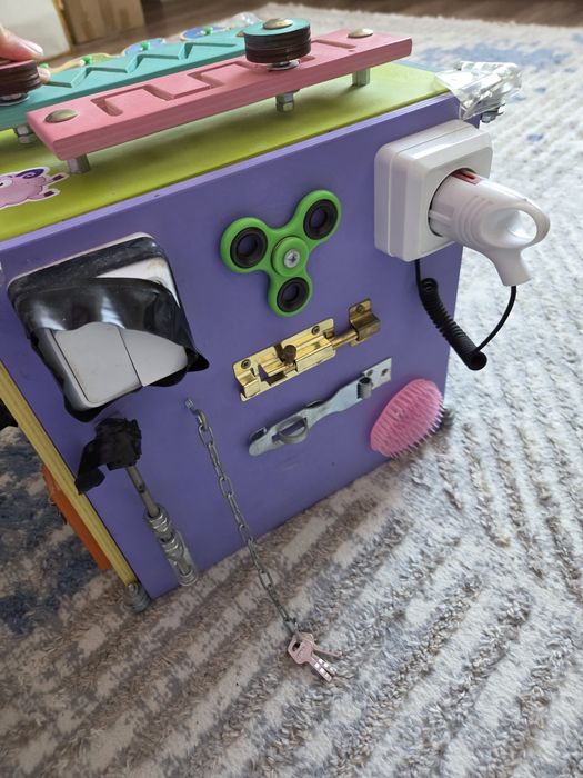 Продам бизикуб б/у