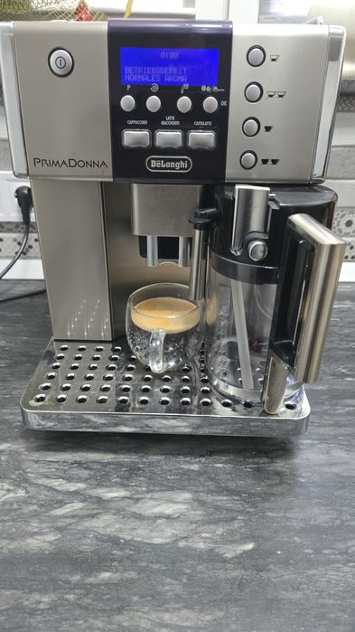 Expressor Delonghi Prima Donna