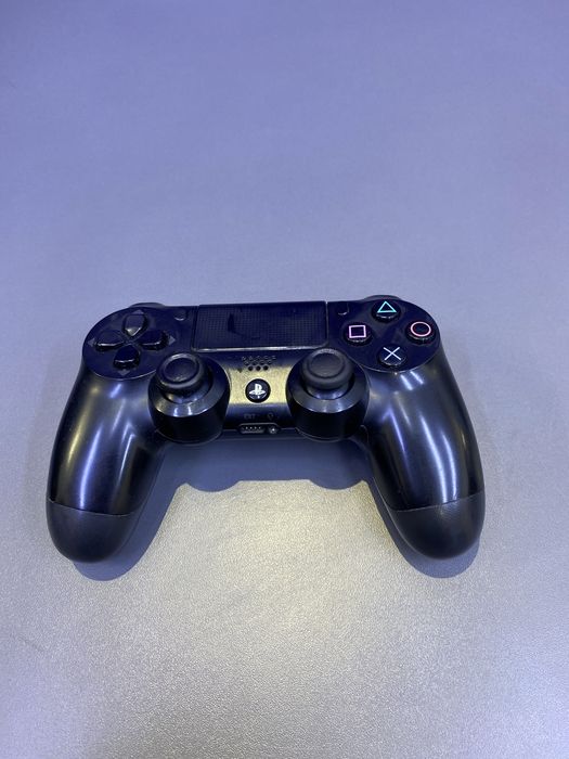 PlayStation4 Slim 1TB гарантия есть